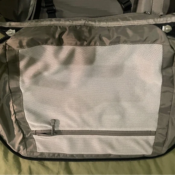 YETI Black Crossroads Duffle bag 40l - Picture 6 of 7